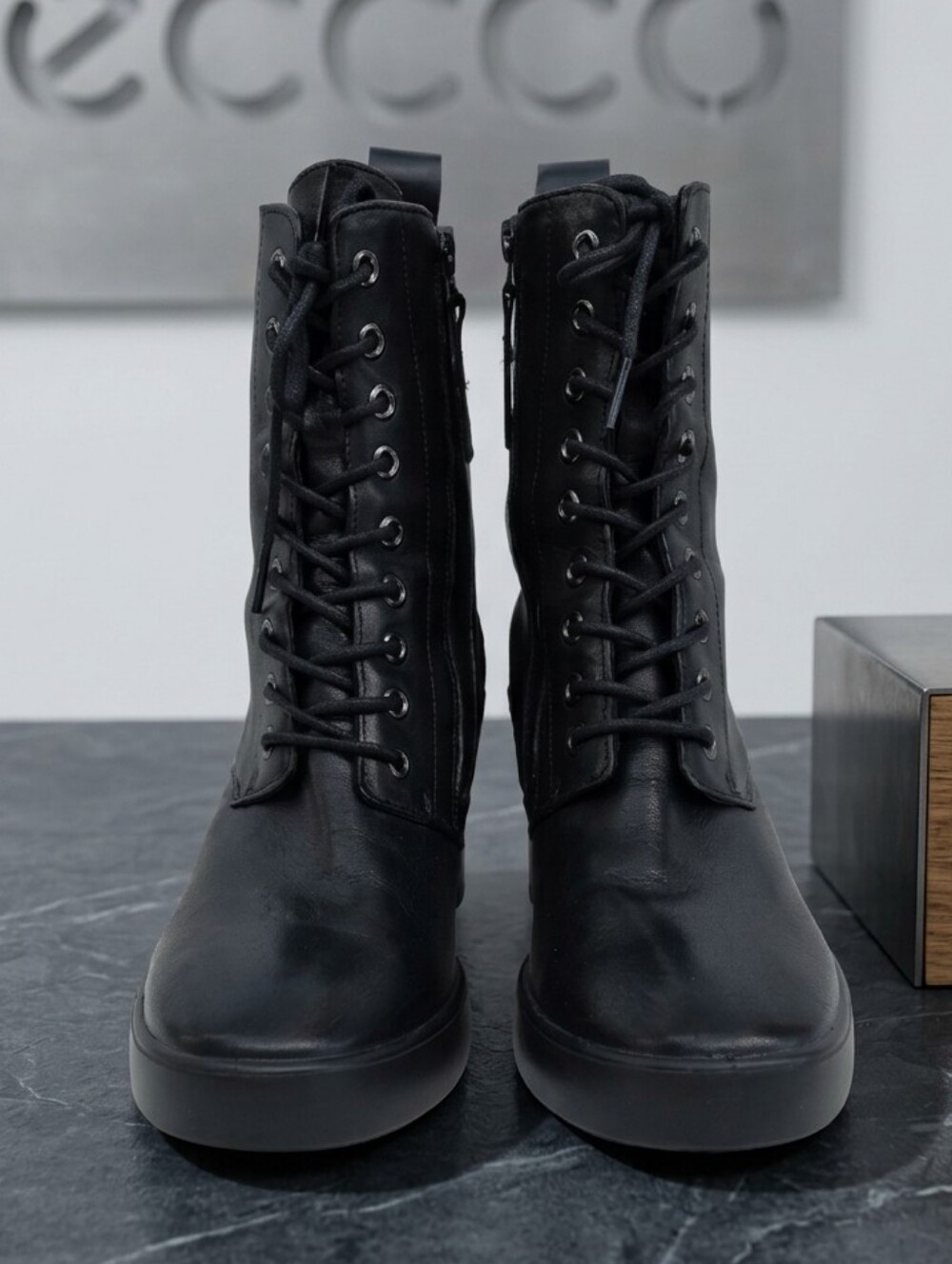 469 ECCO Shape Sculpted Motion 55 Black Leather Lace-Up Boots Size 41 (10-10.5)